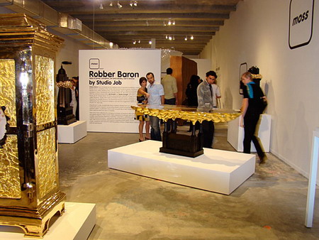 Robber Baron Table